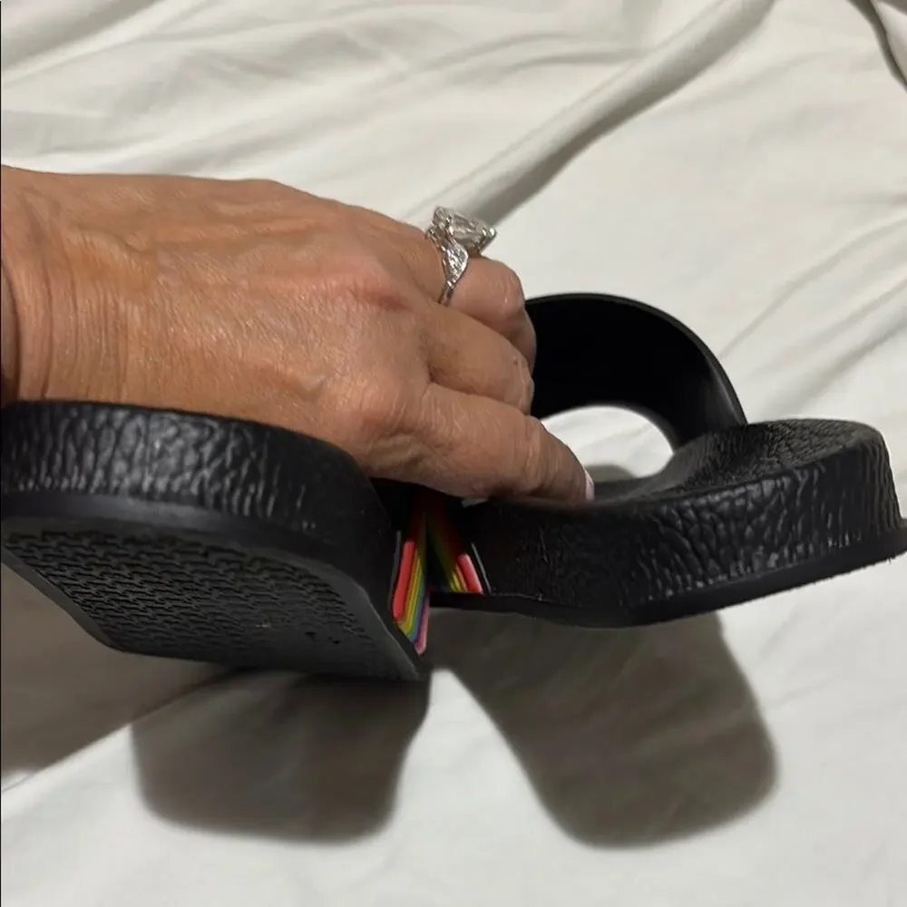 Tommy Bahama 13 Colorful Rainbow Slide Sandals moulded footbed nwot
